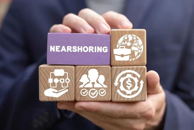 Nearshore Software Development: All You Need to Know